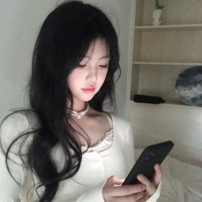在此一群